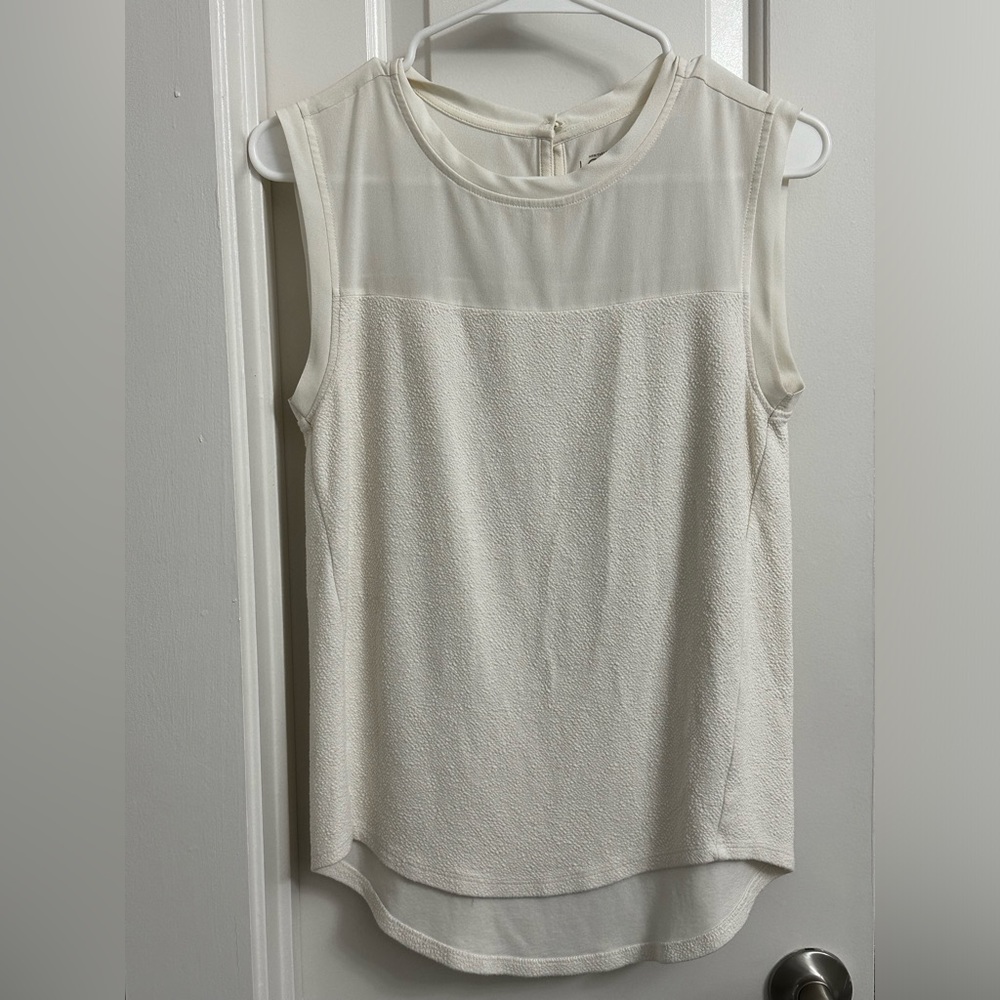 Loft sleeveless blouse